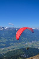98: der echte Paragleiter wickelt gleich mal nach dem Start