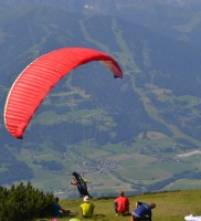 TakeOff Lounge 4: Berni haut sich raus